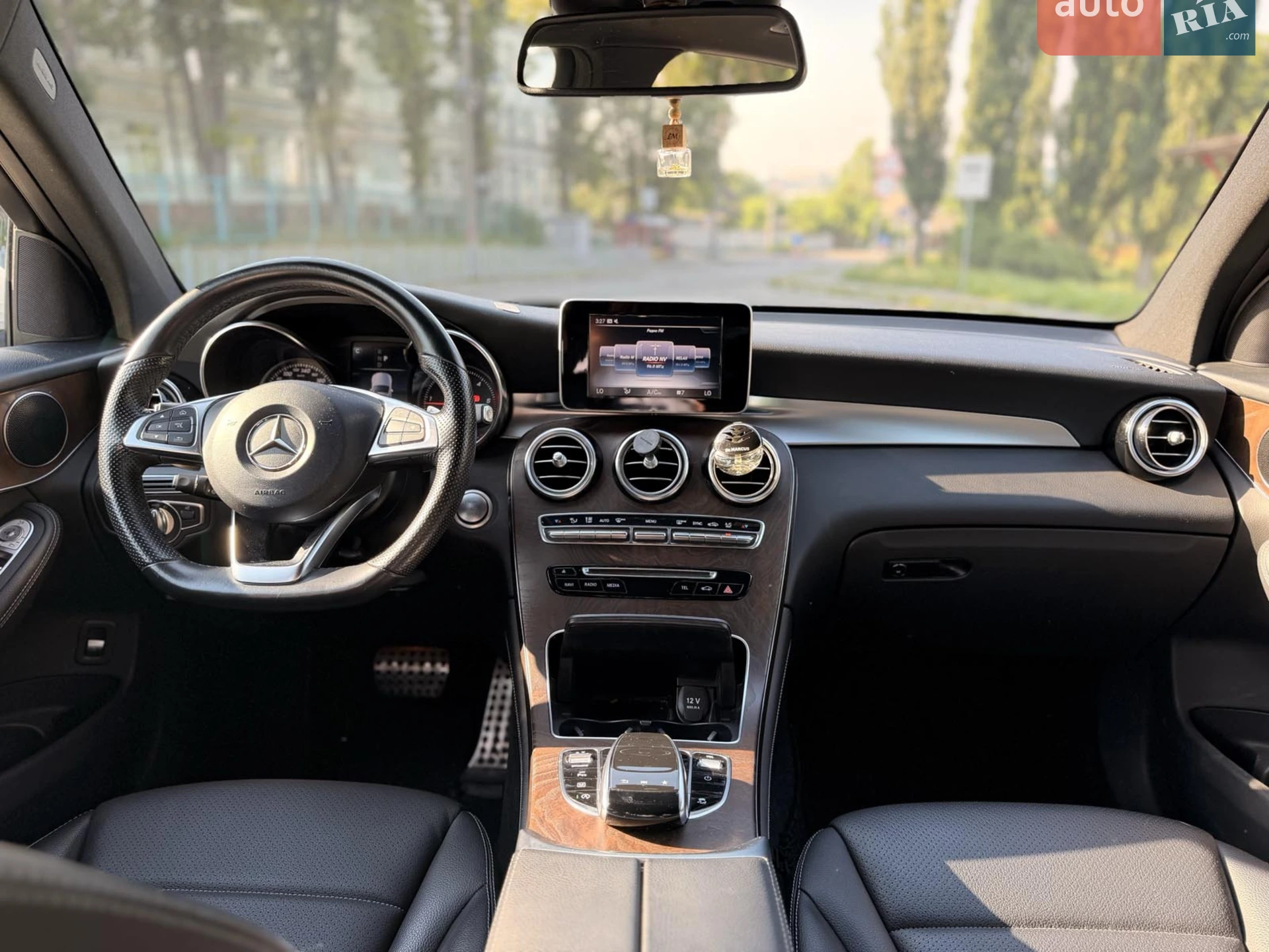 2017 Mercedes-Benz GLC - мініатюра 13