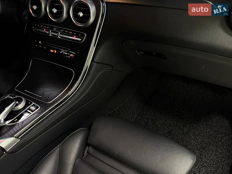 Mercedes-Benz GLC-Class 2016 VIN WDC0G0FB1HF168737 фото оголошення 20 з 77
