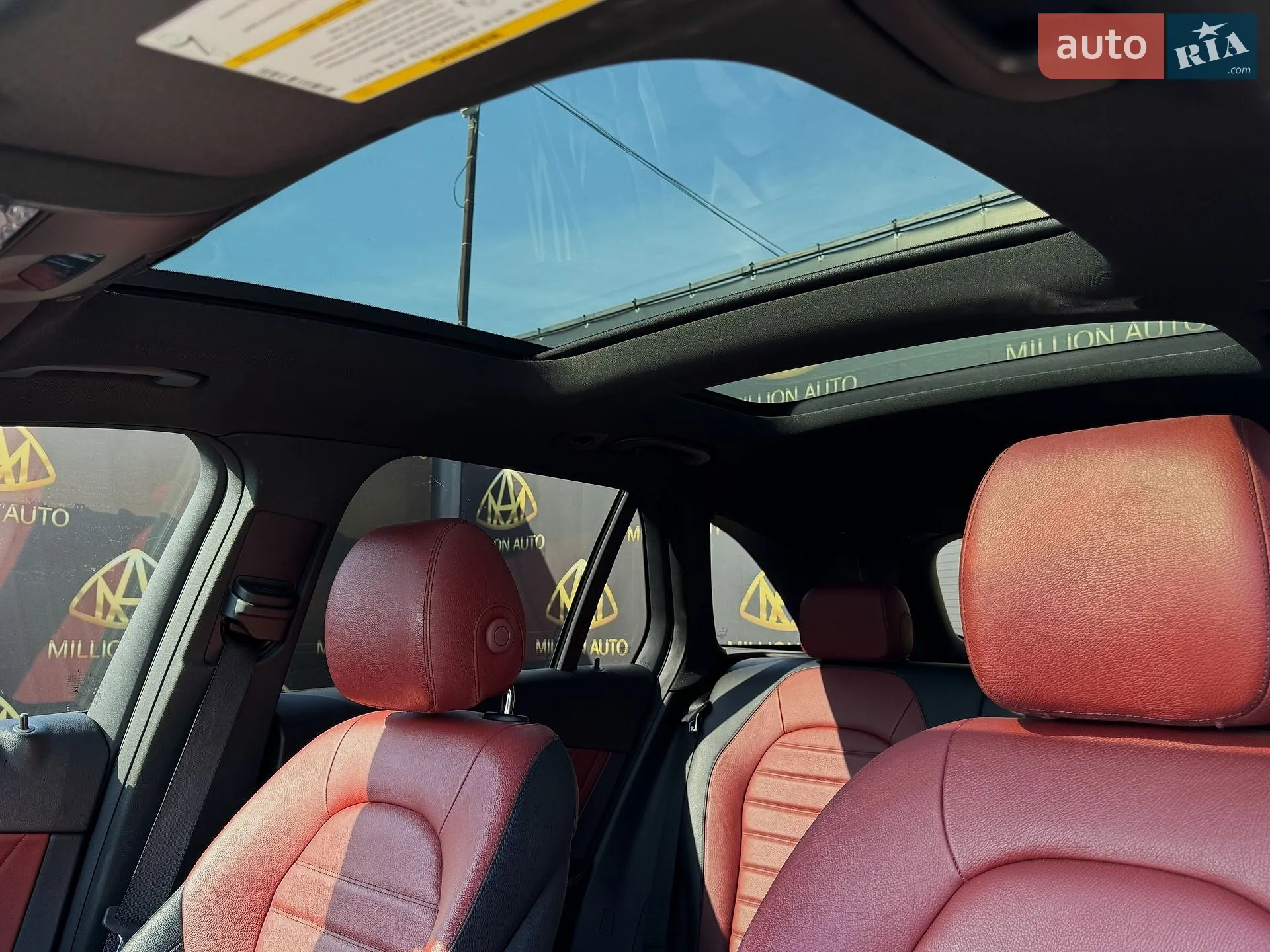 2021 Mercedes-Benz GLC - мініатюра 8