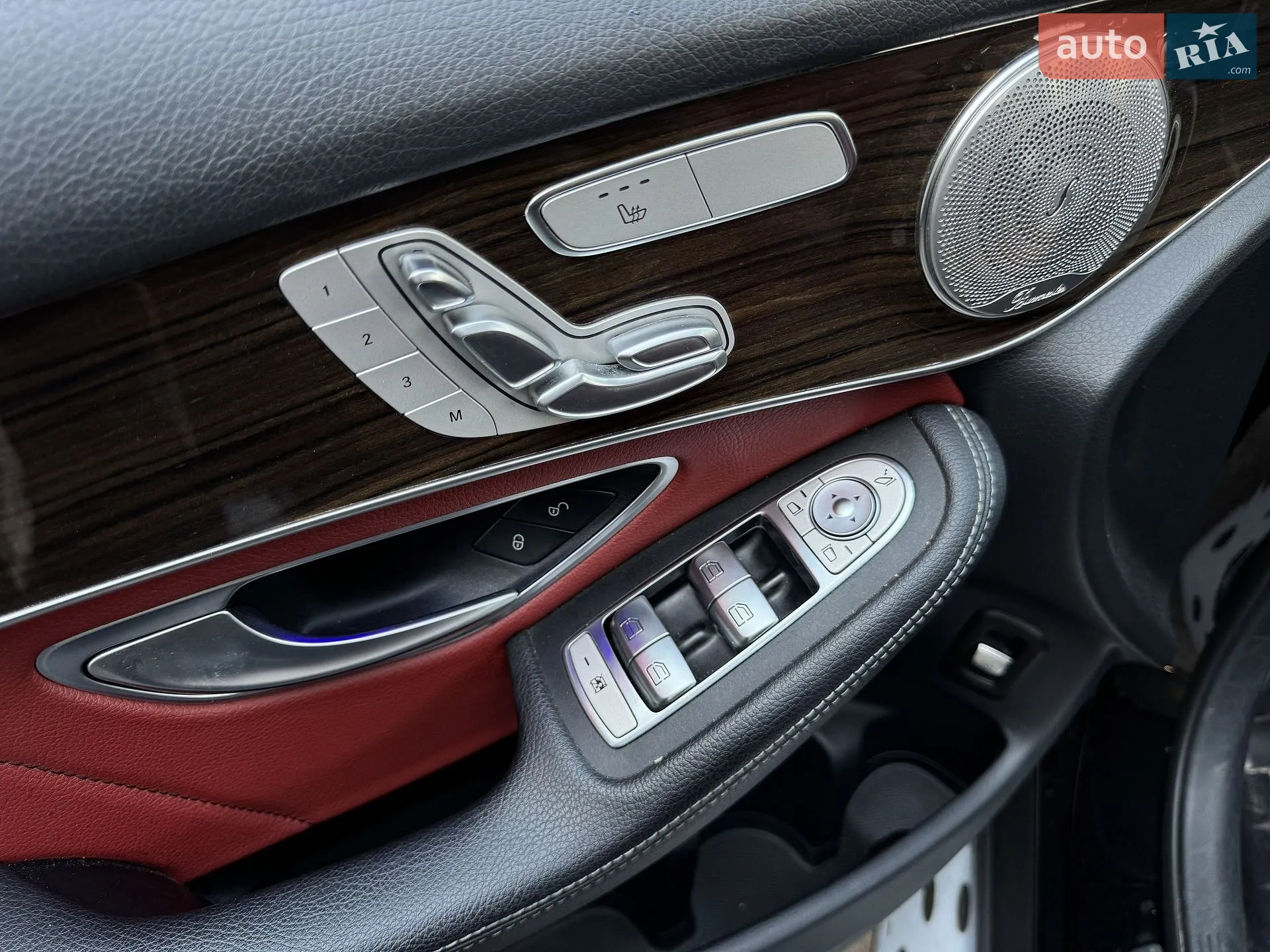 2021 Mercedes-Benz GLC - мініатюра 14
