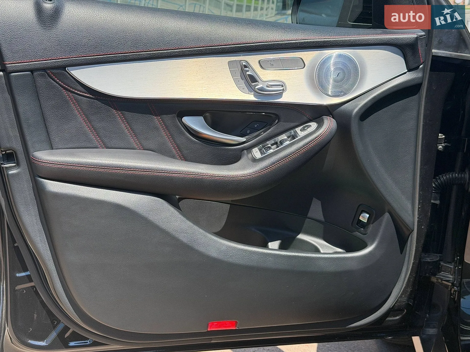 2019 Mercedes-Benz GLC - мініатюра 16