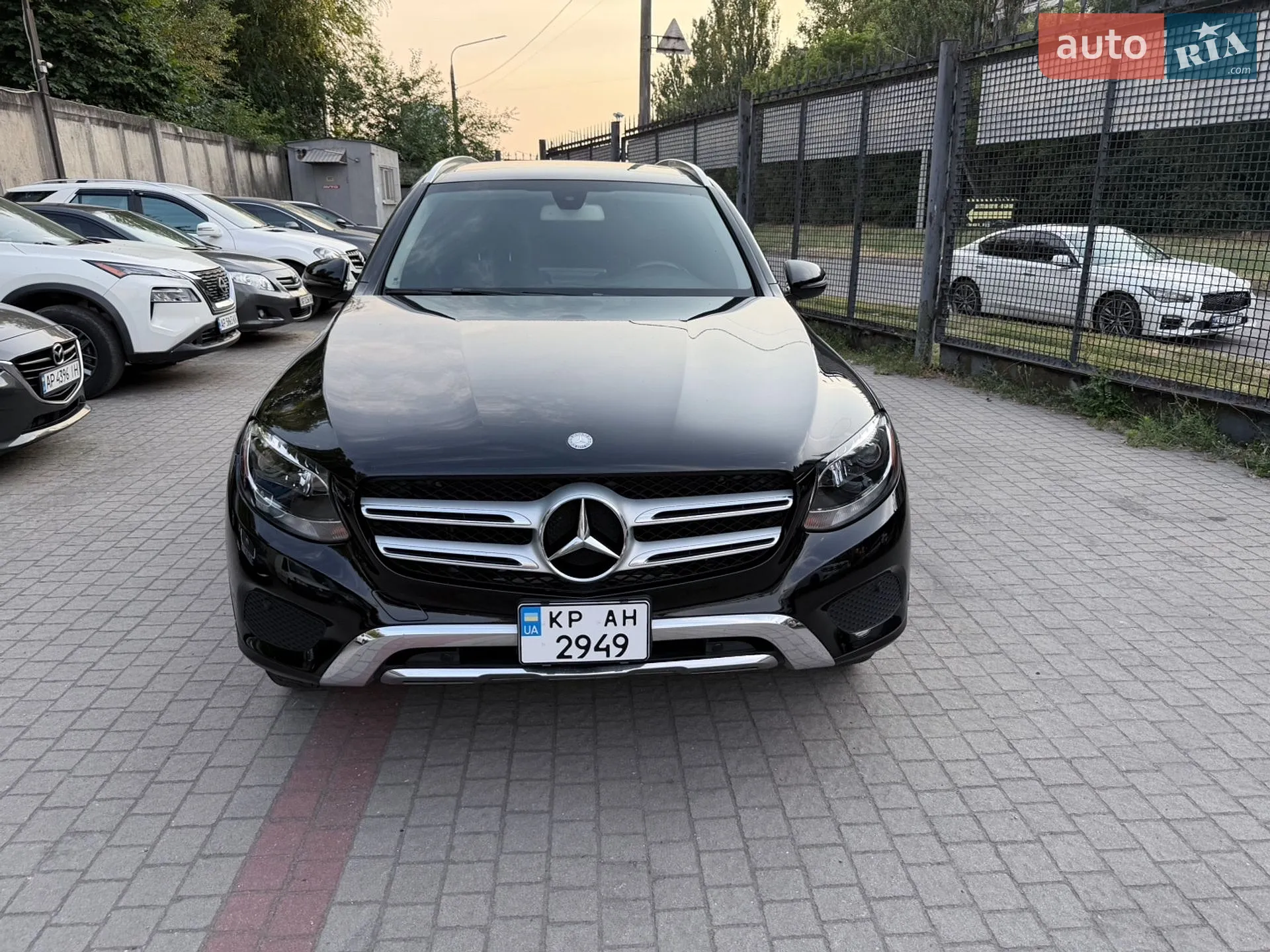 2015 Mercedes-Benz GLC - мініатюра 34