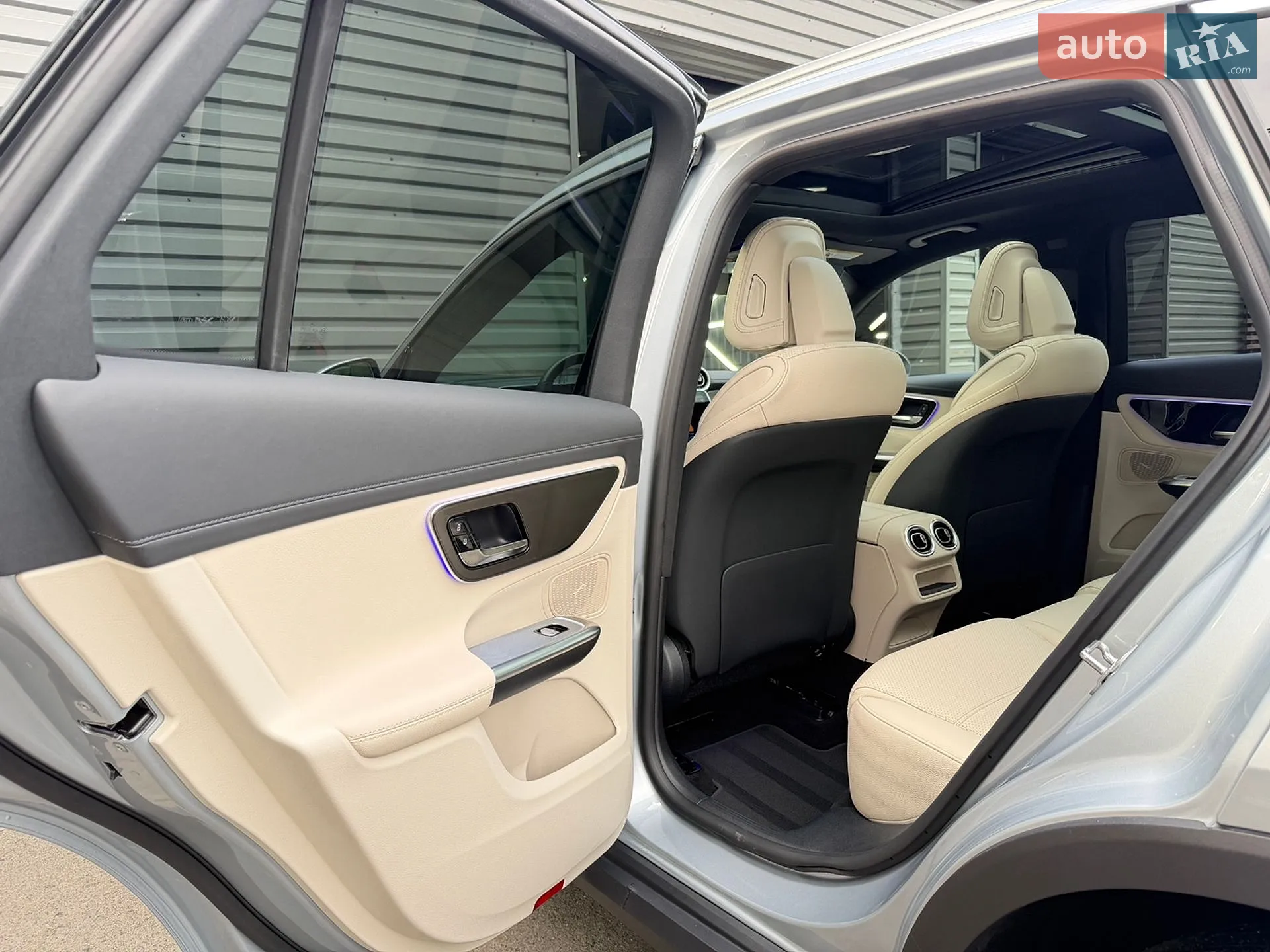 2024 Mercedes-Benz GLC - мініатюра 28