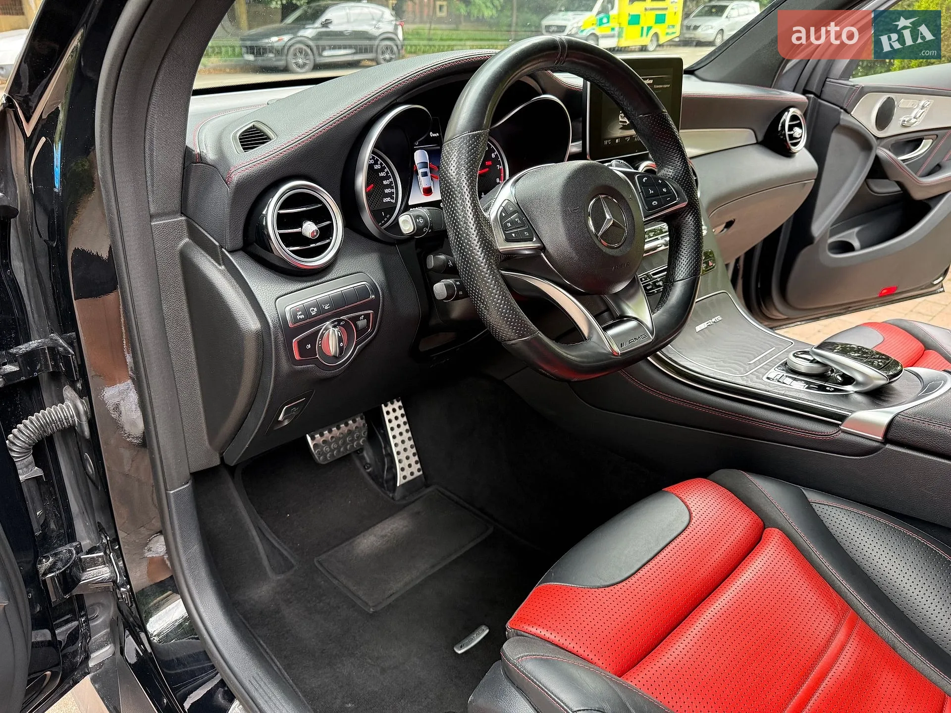2018 Mercedes-Benz GLC - мініатюра 53