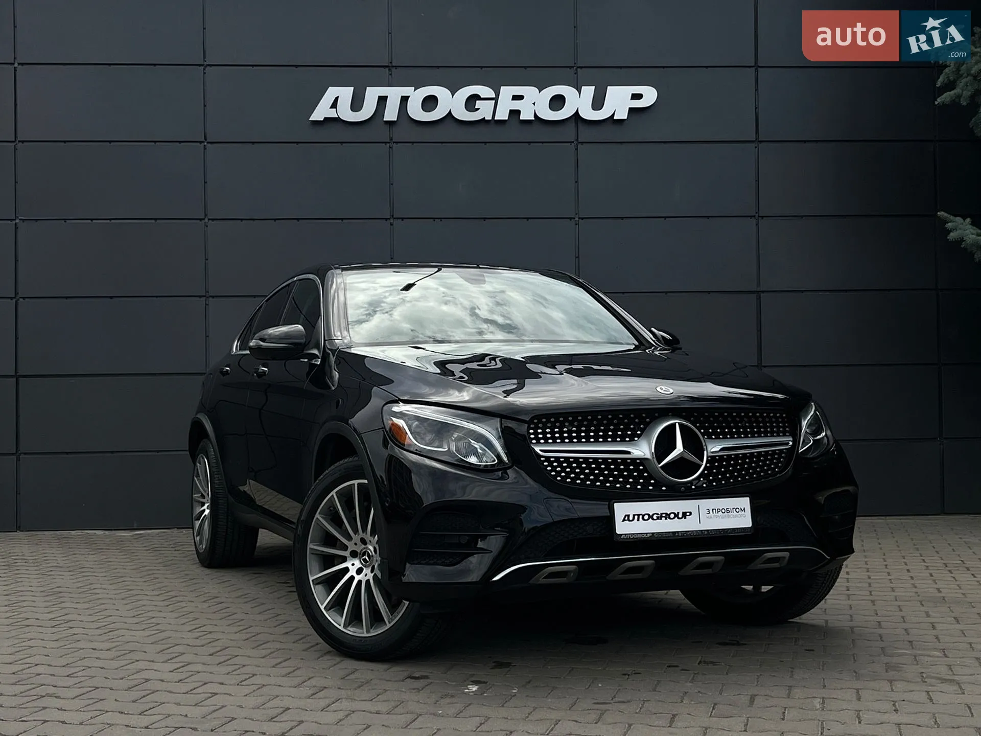 2017 Mercedes-Benz GLC - фото 1