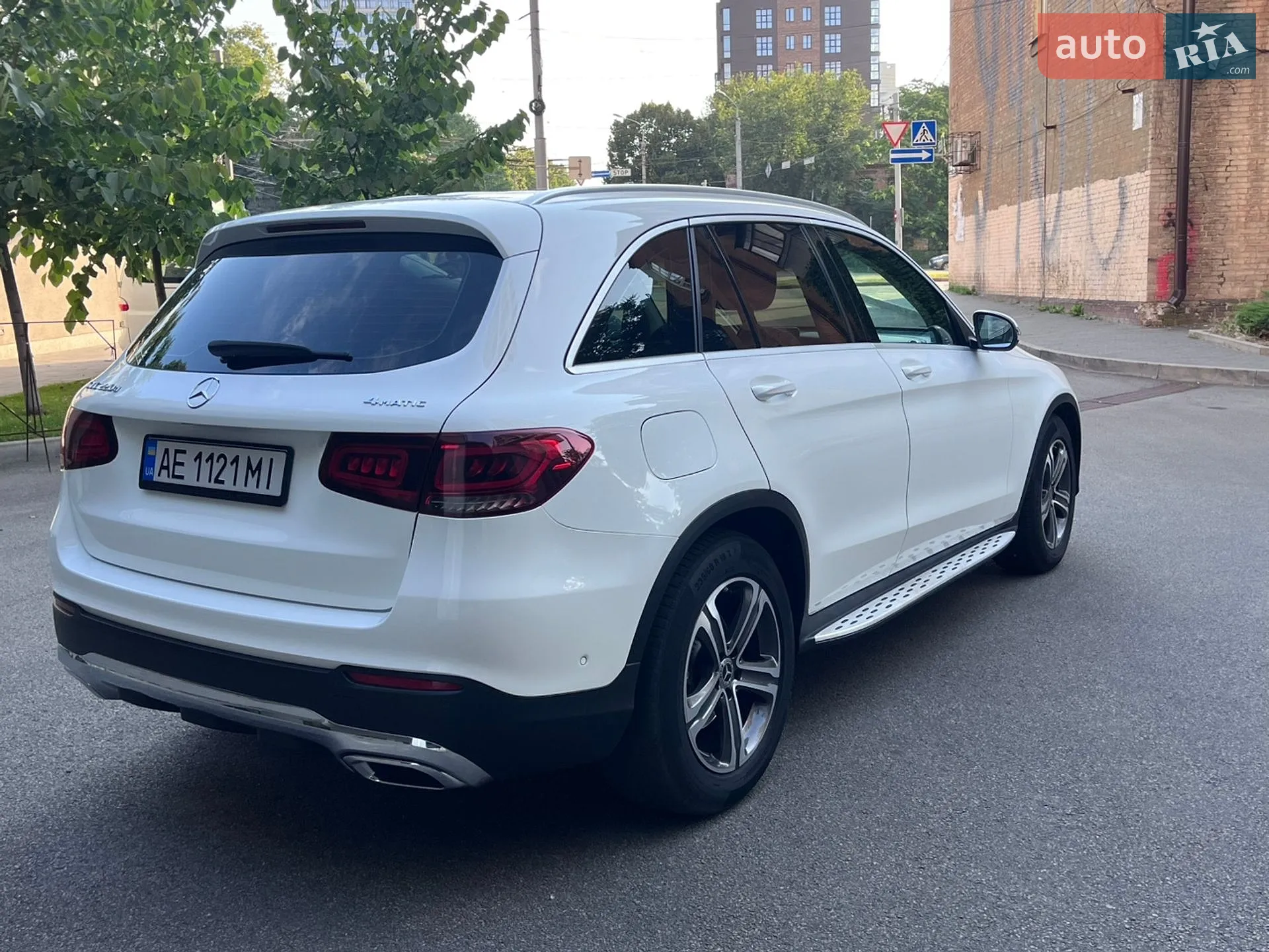 2021 Mercedes-Benz GLC - мініатюра 10