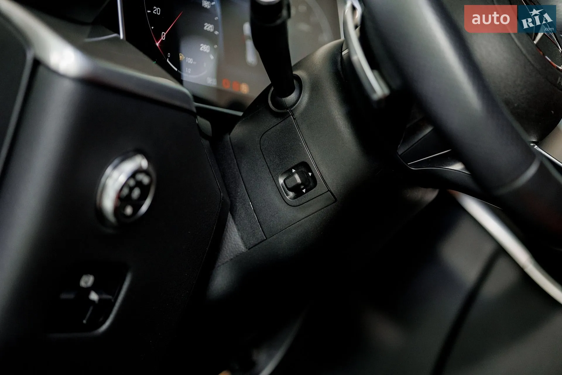 2023 Mercedes-Benz GLC - мініатюра 21