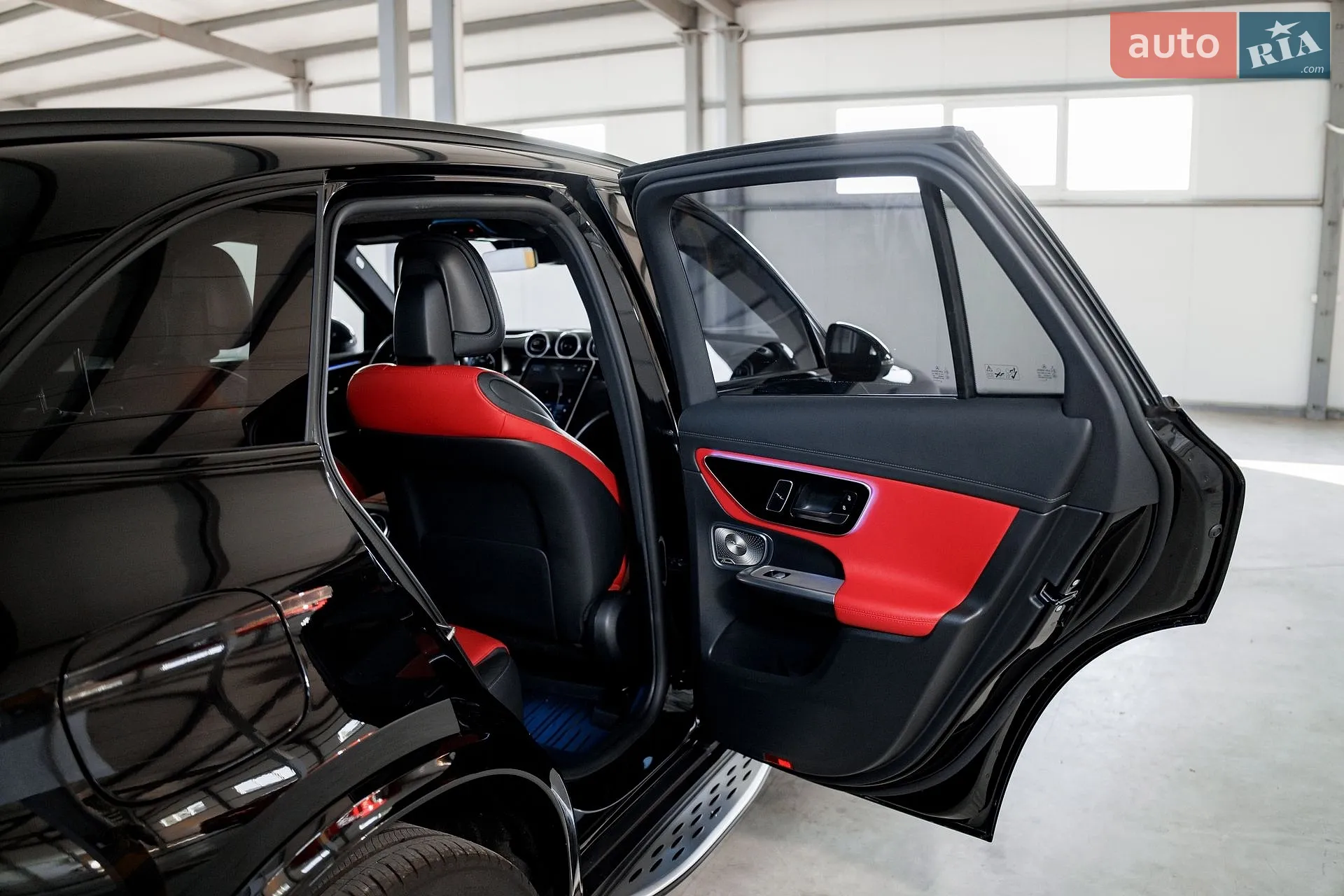 2023 Mercedes-Benz GLC - мініатюра 30