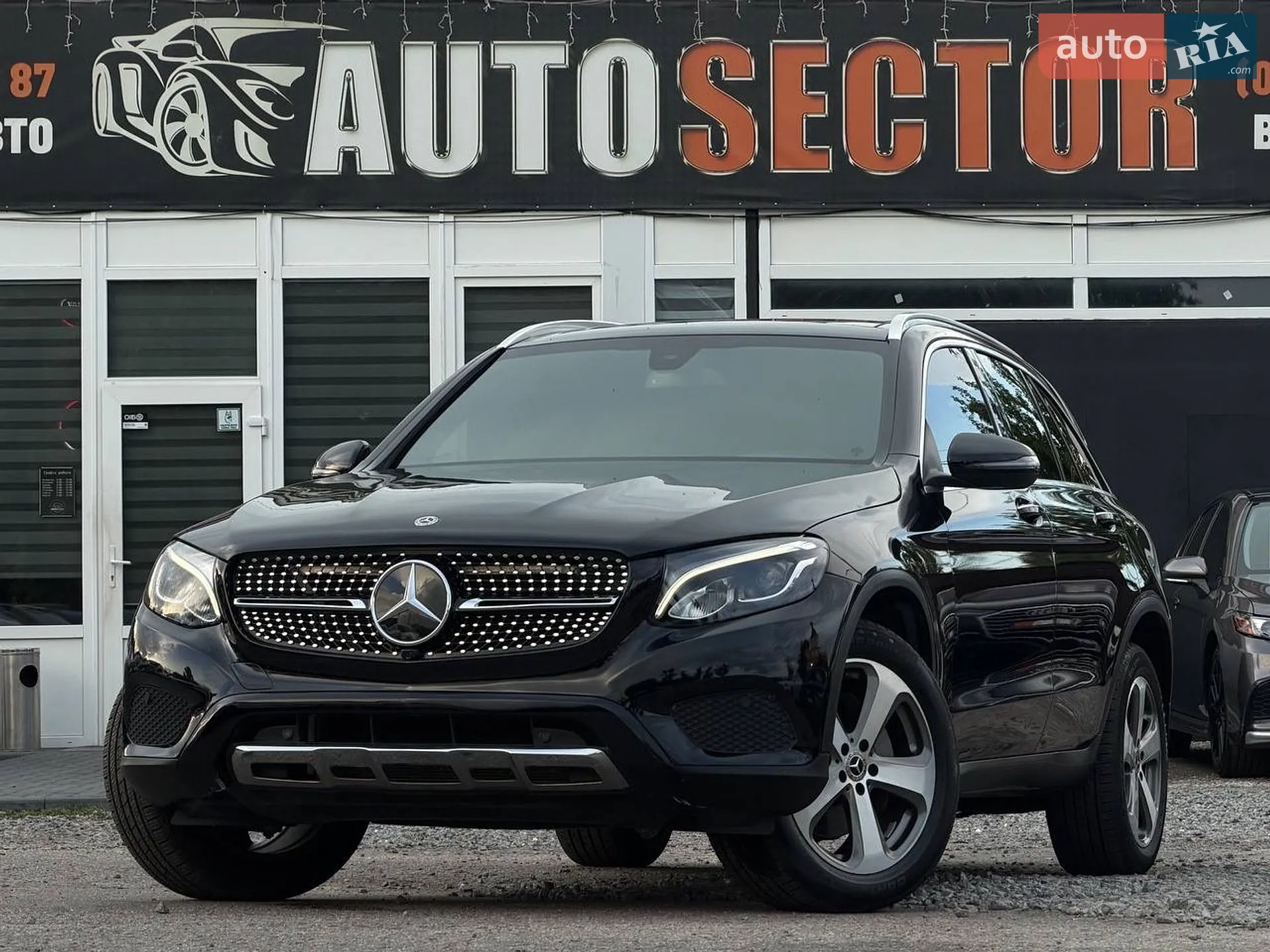 2019 Mercedes-Benz GLC - фото 1