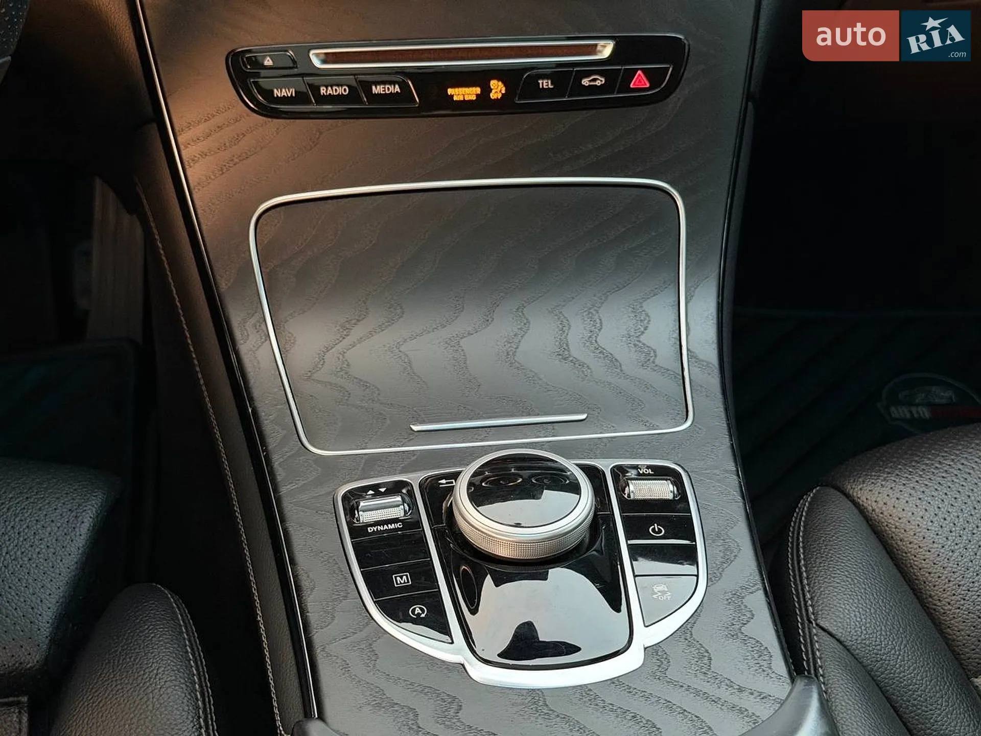 2019 Mercedes-Benz GLC - мініатюра 37