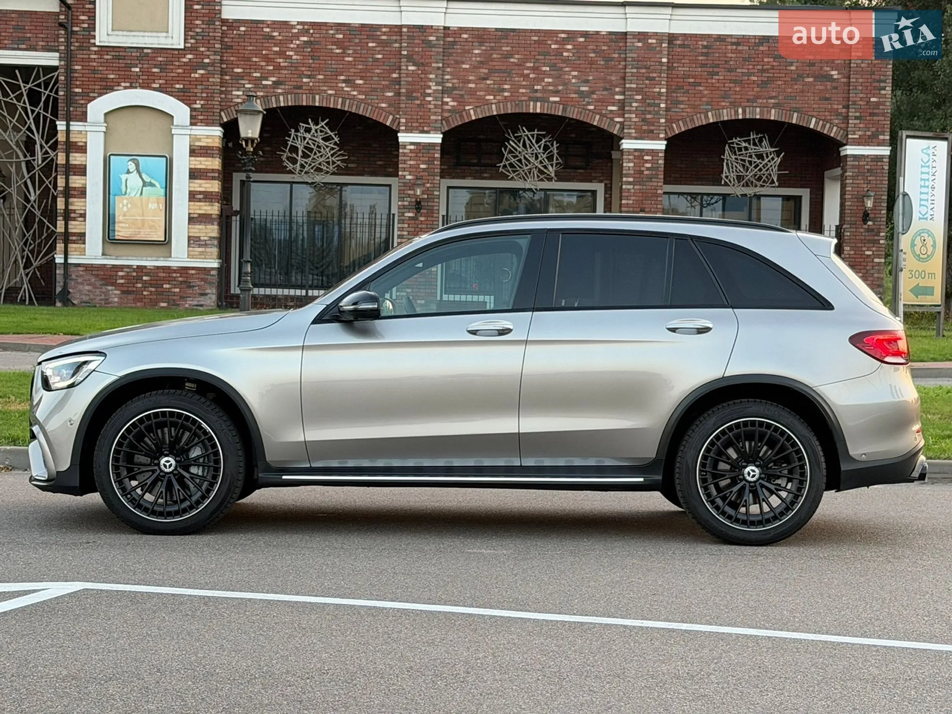 2019 Mercedes-Benz GLC - мініатюра 8