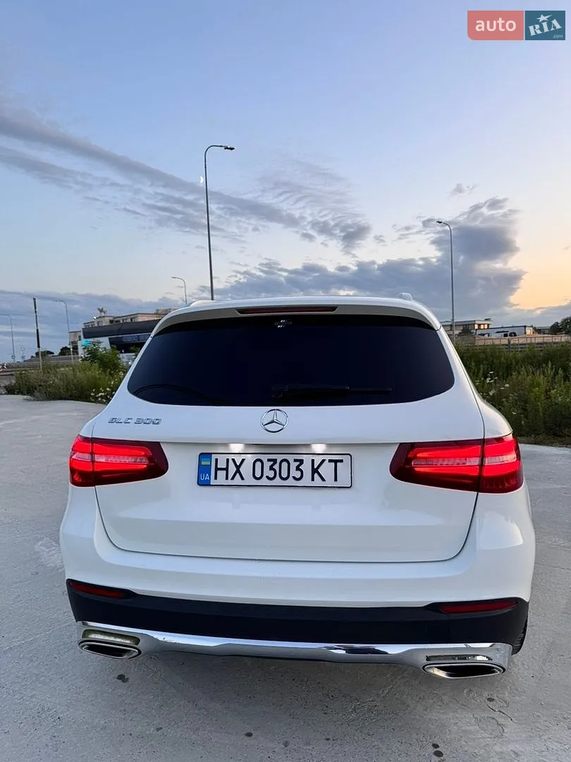2017 Mercedes-Benz GLC - мініатюра 4