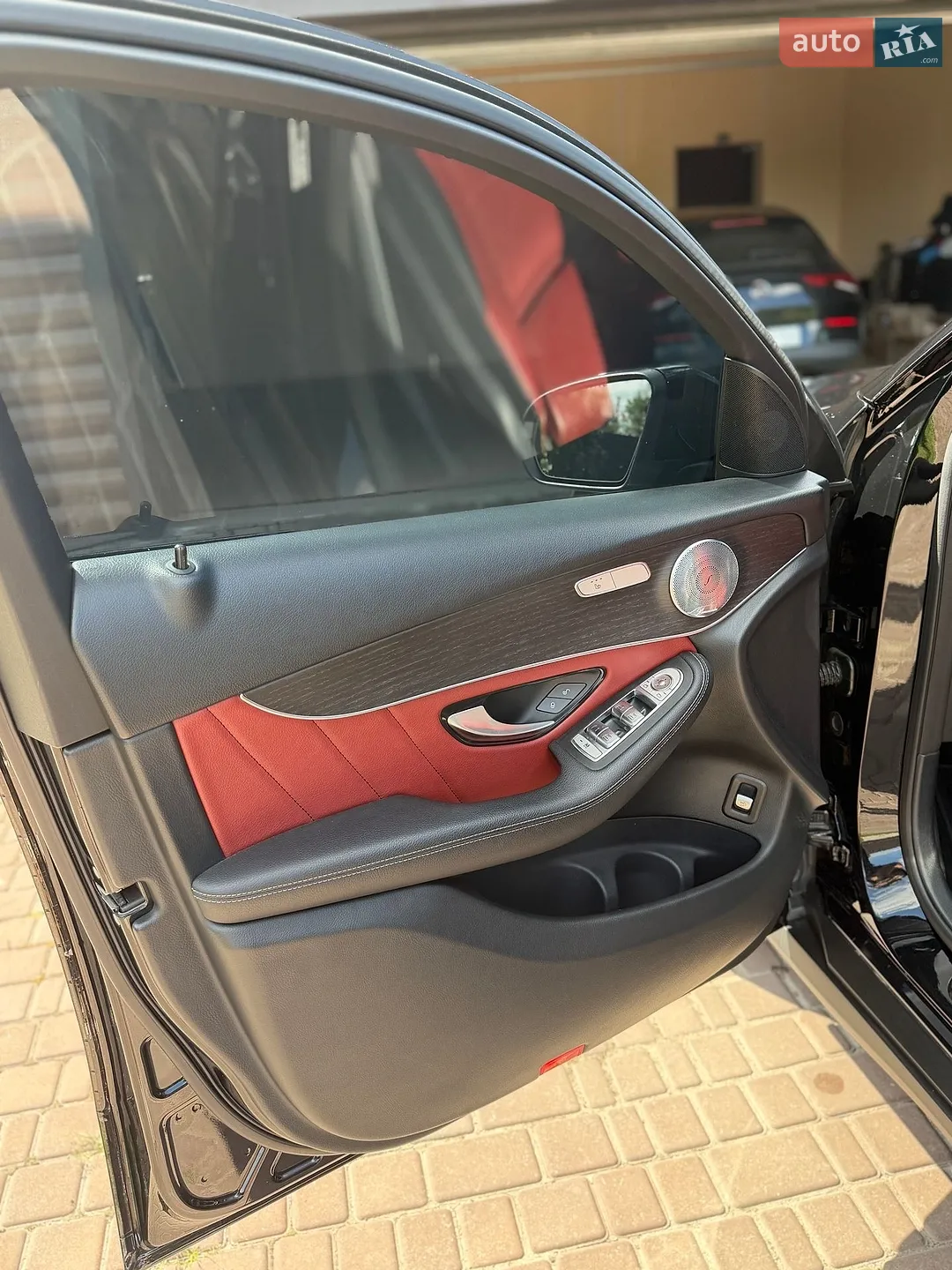 2019 Mercedes-Benz GLC - мініатюра 16