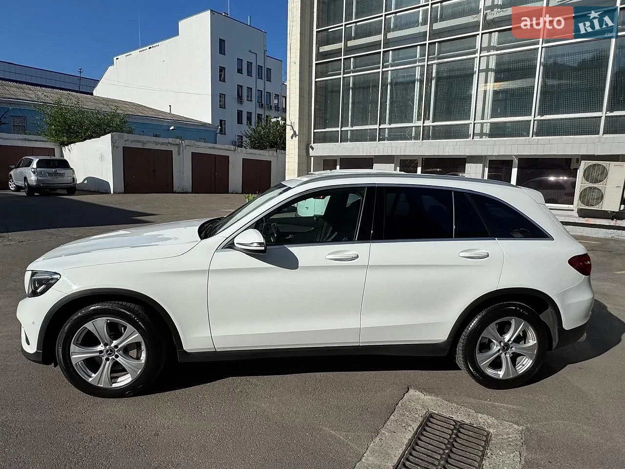 2017 Mercedes-Benz GLC - мініатюра 4
