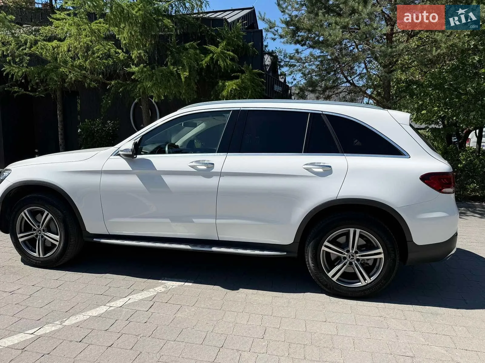 2020 Mercedes-Benz GLC - мініатюра 29