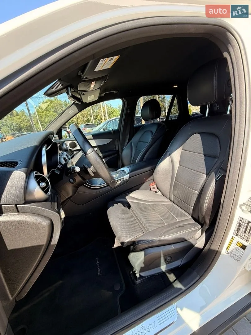 2019 Mercedes-Benz GLC - мініатюра 19