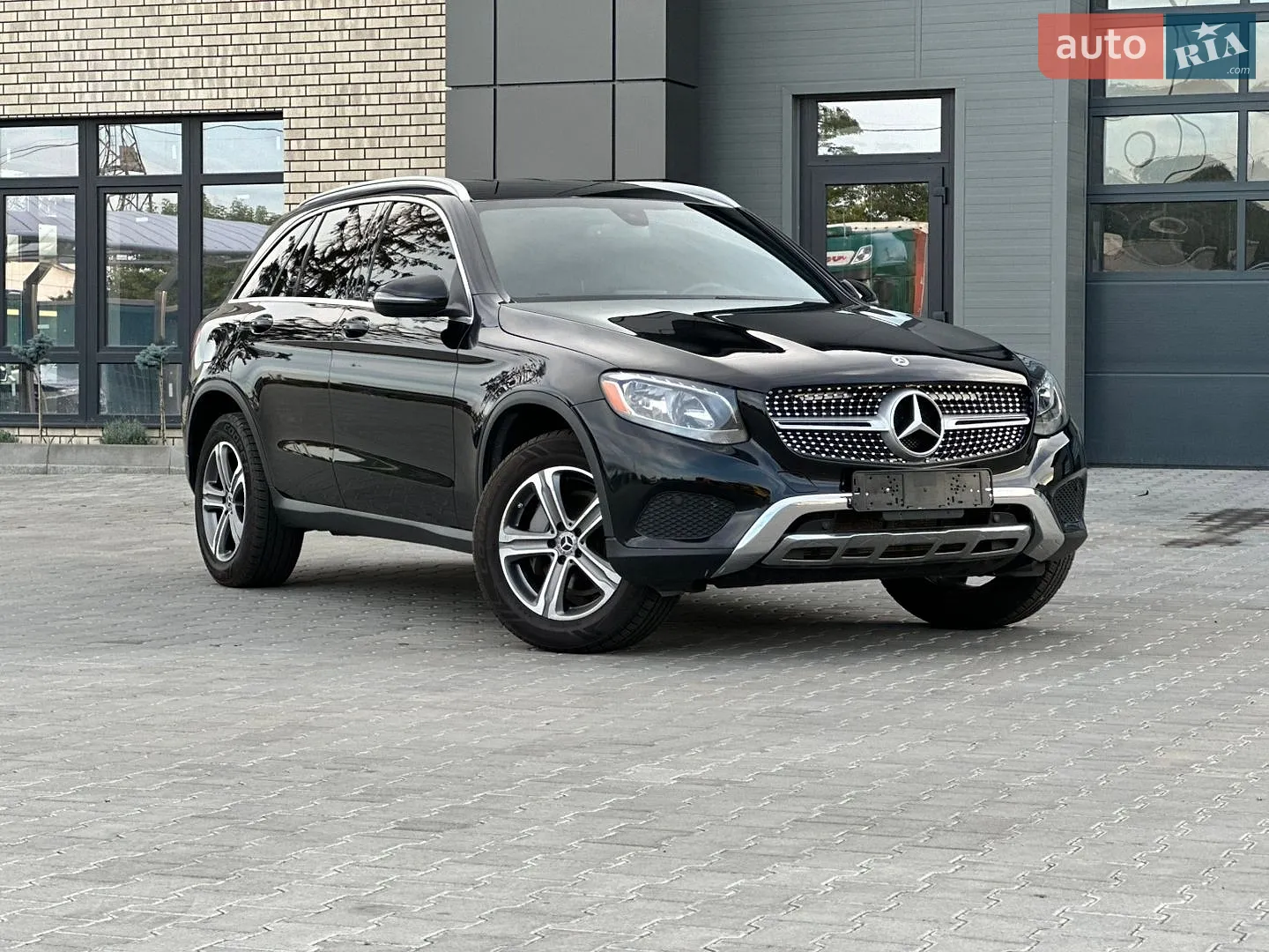 2020 Mercedes-Benz GLC - мініатюра 31