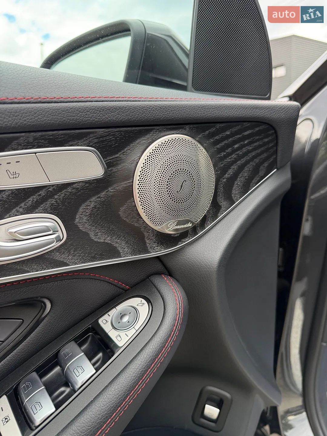 2021 Mercedes-Benz GLC - мініатюра 36