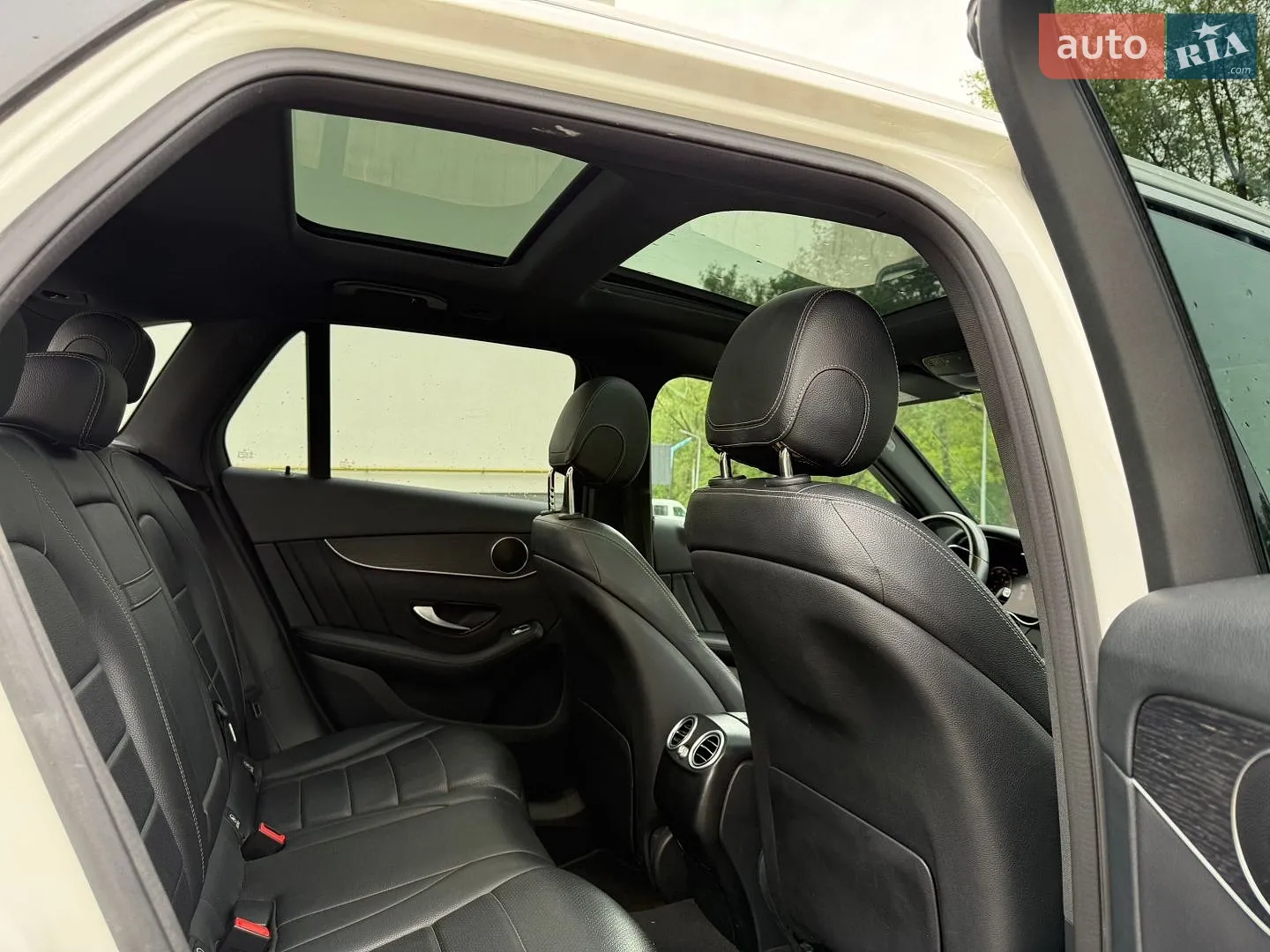 2020 Mercedes-Benz GLC - мініатюра 17