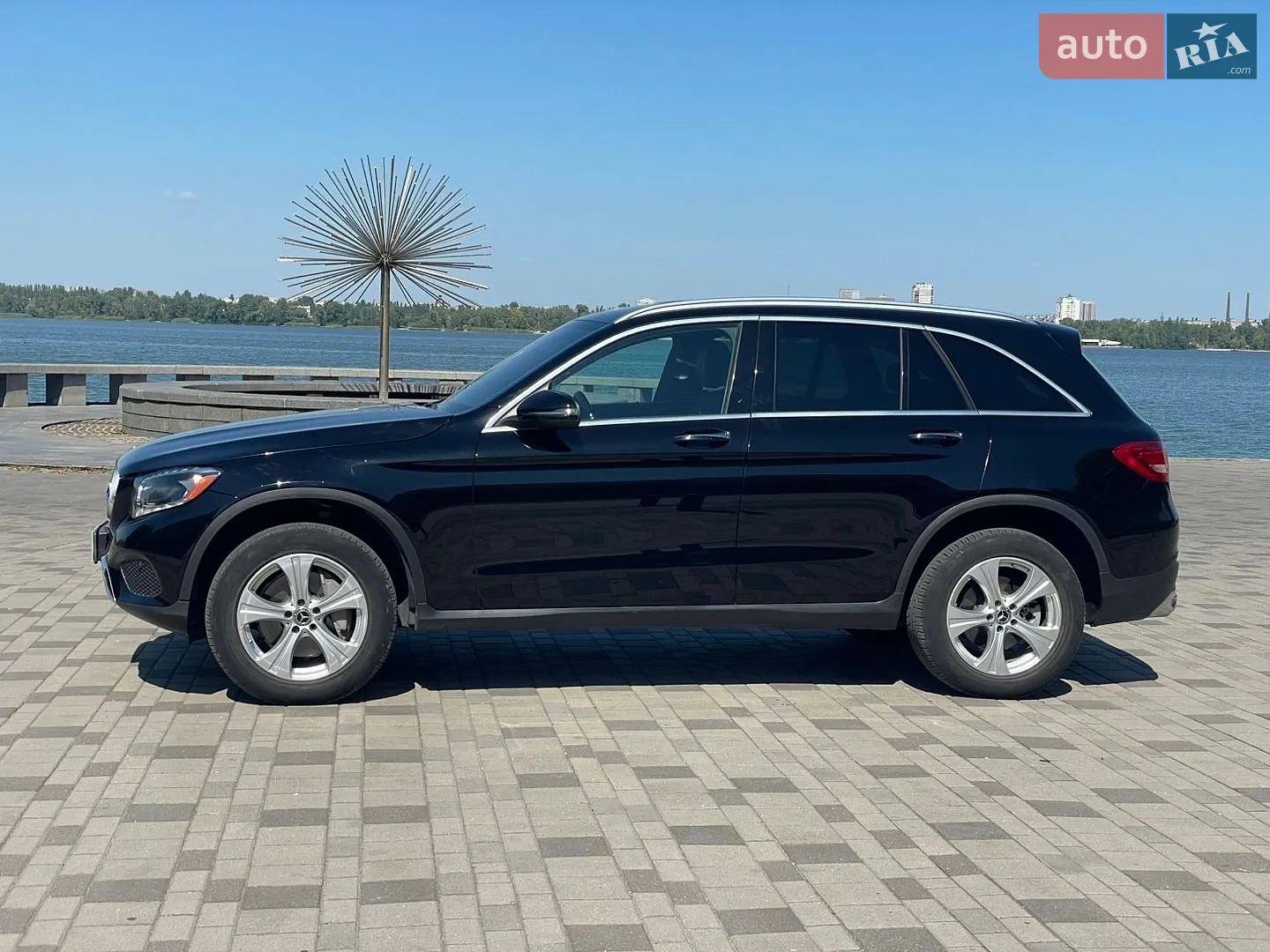 2017 Mercedes-Benz GLC - мініатюра 9