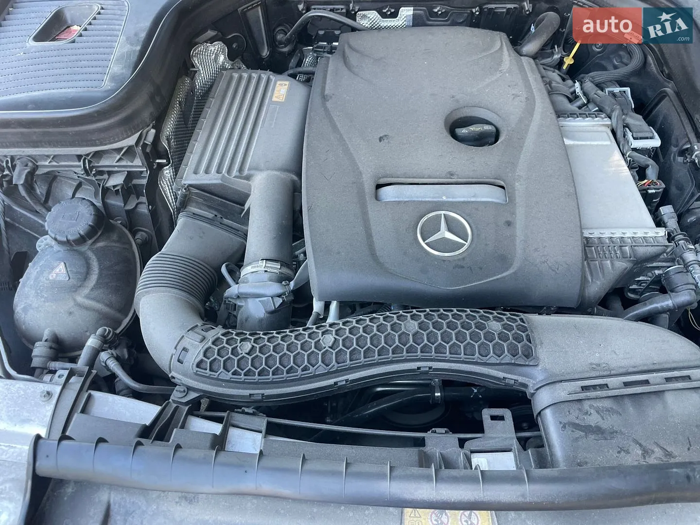 2017 Mercedes-Benz GLC - мініатюра 35