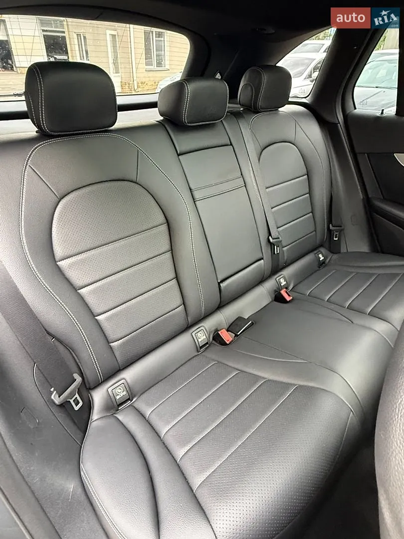 2018 Mercedes-Benz GLC - мініатюра 35