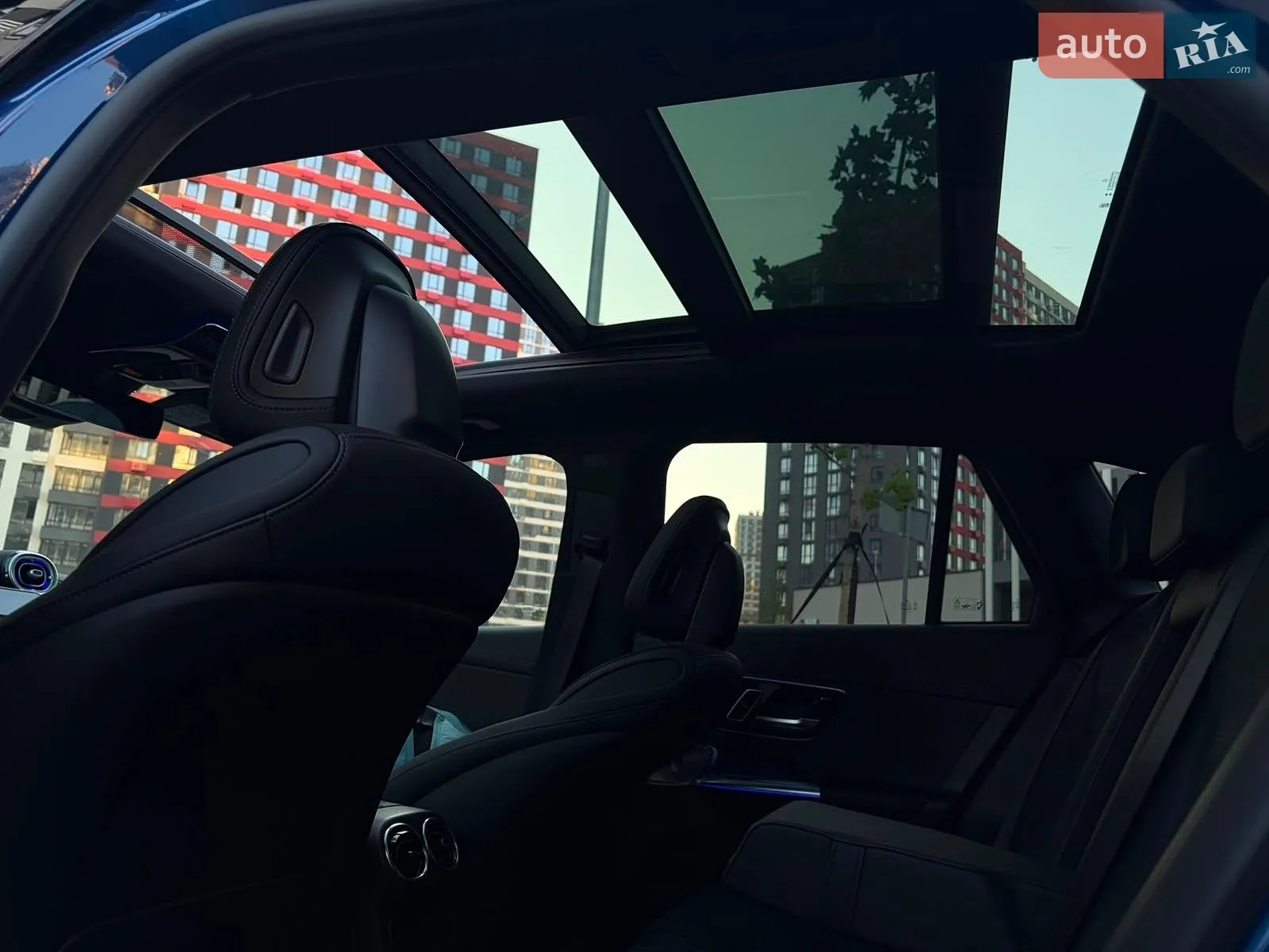2025 Mercedes-Benz GLC - мініатюра 14