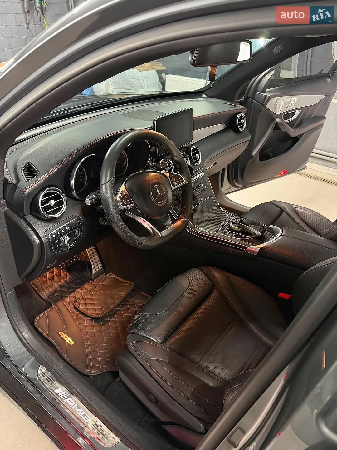 2017 Mercedes-Benz GLC - мініатюра 10