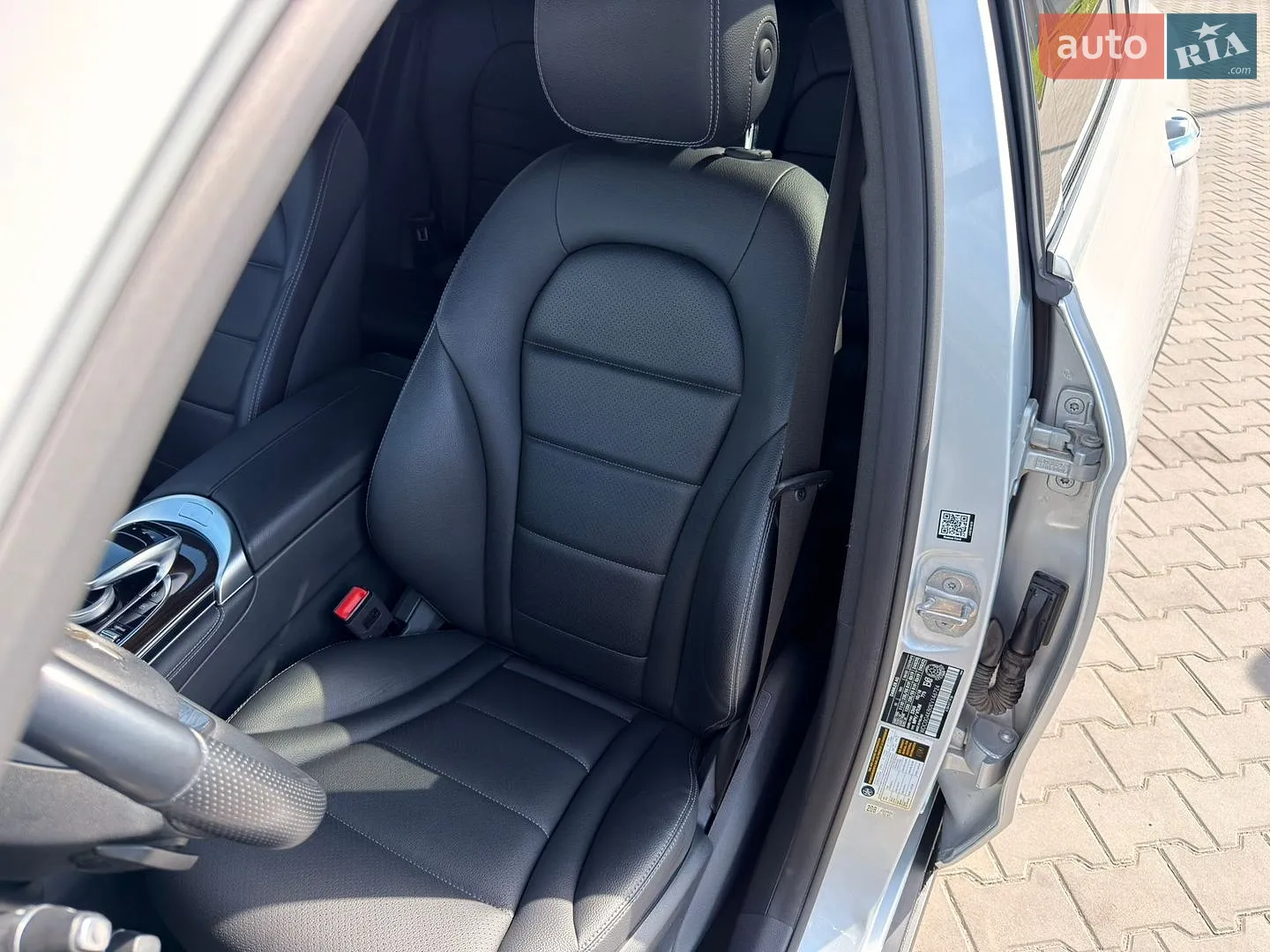 2018 Mercedes-Benz GLC - мініатюра 19