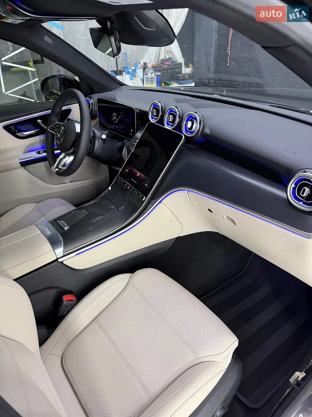 2025 Mercedes-Benz GLC - мініатюра 20