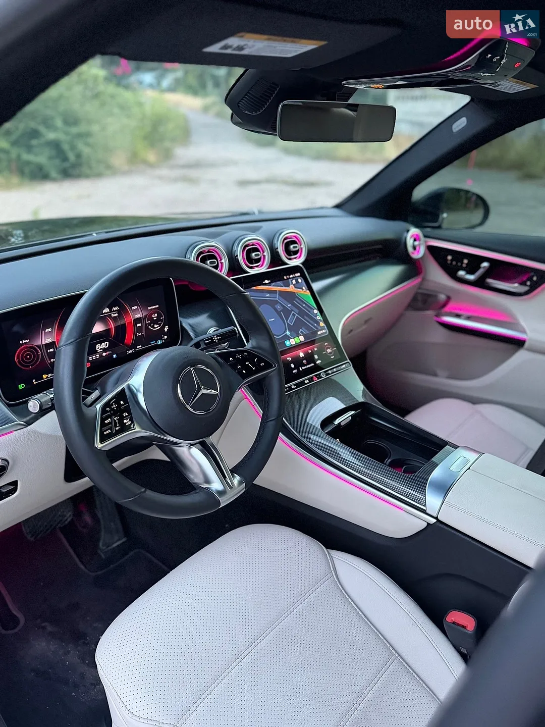 2025 Mercedes-Benz GLC - мініатюра 11