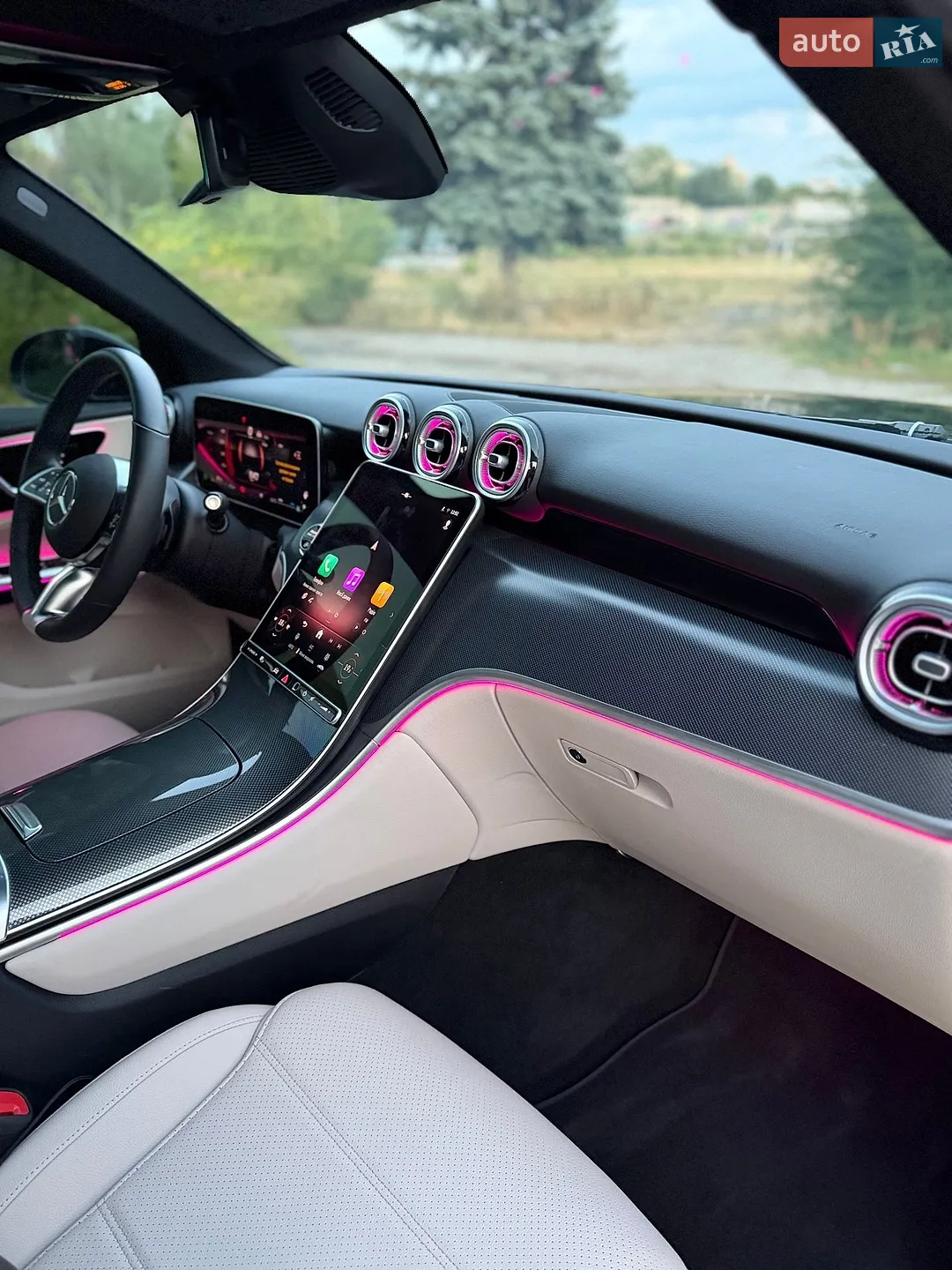 2025 Mercedes-Benz GLC - мініатюра 30