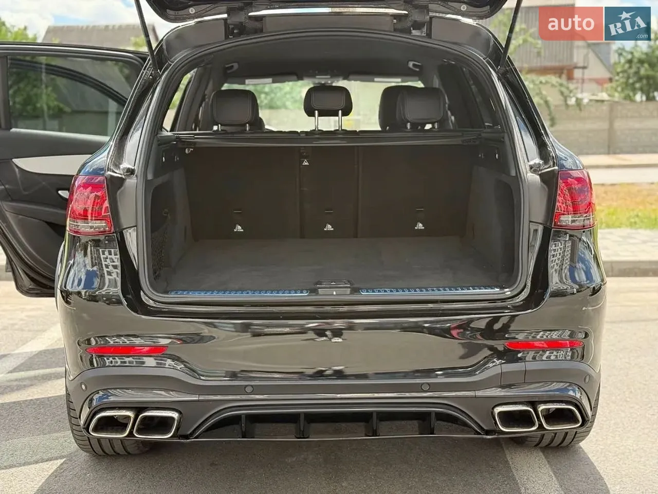 2021 Mercedes-Benz GLC - мініатюра 2