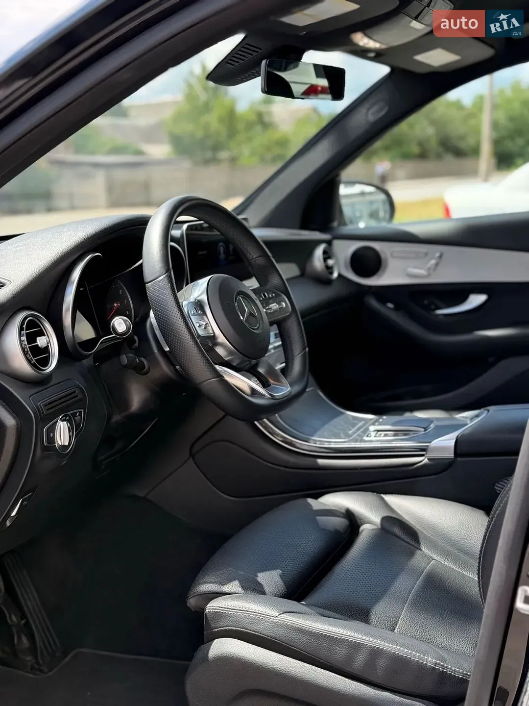 2021 Mercedes-Benz GLC - мініатюра 6