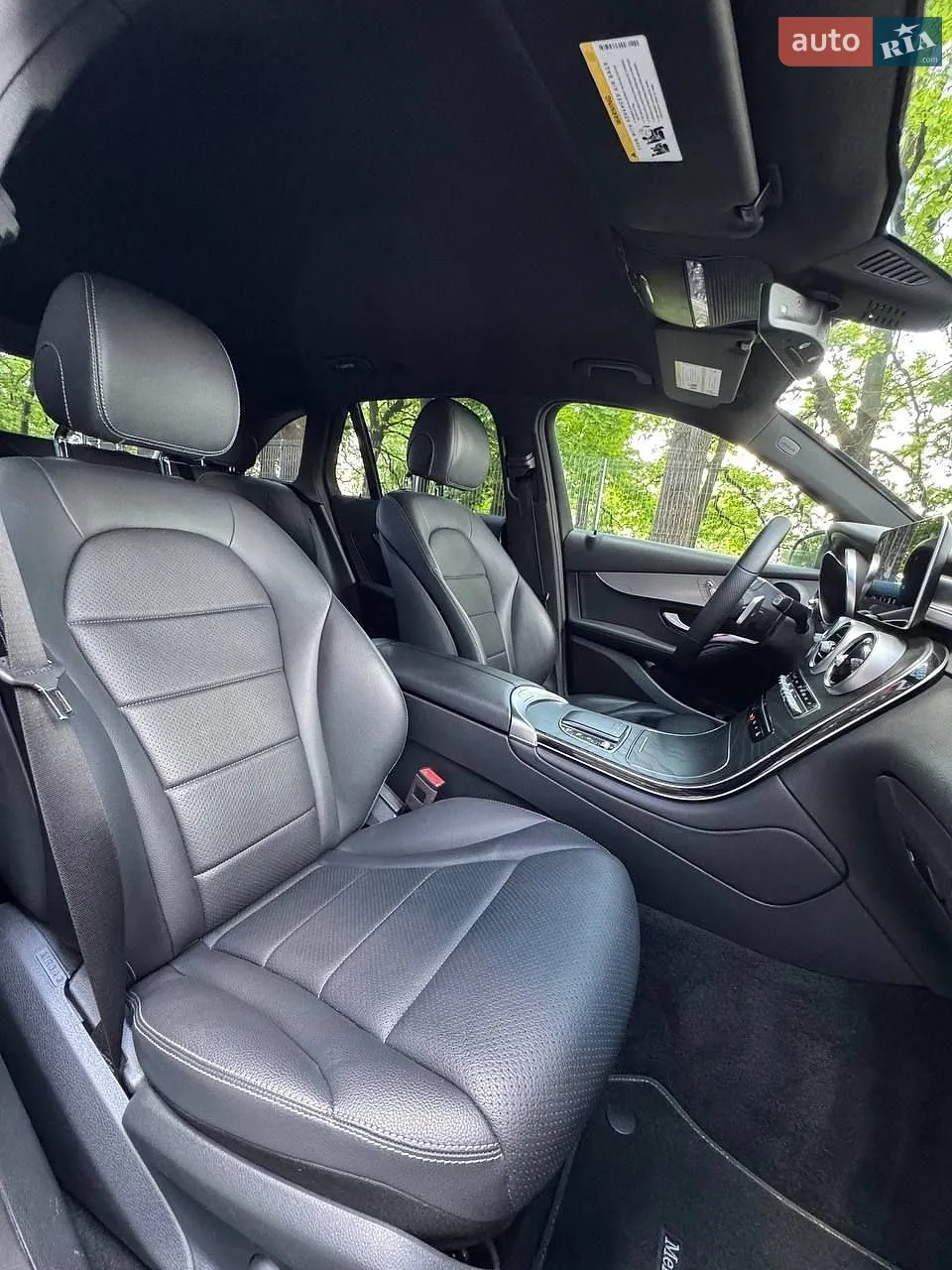 2021 Mercedes-Benz GLC - мініатюра 17