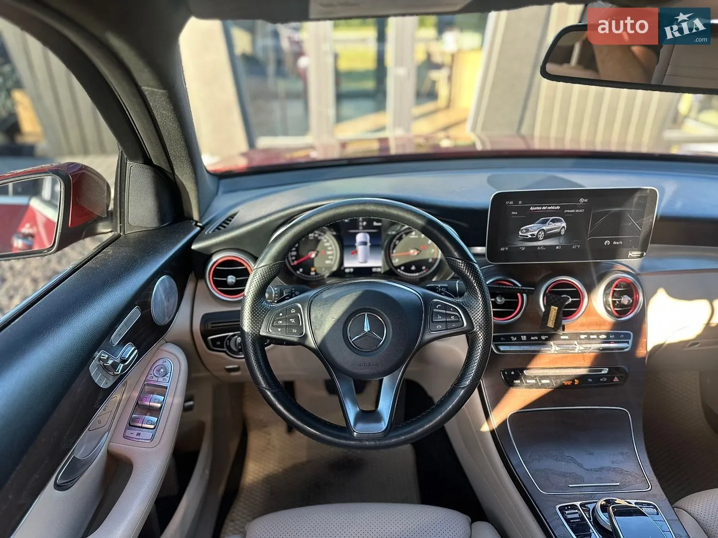 2018 Mercedes-Benz GLC - мініатюра 13