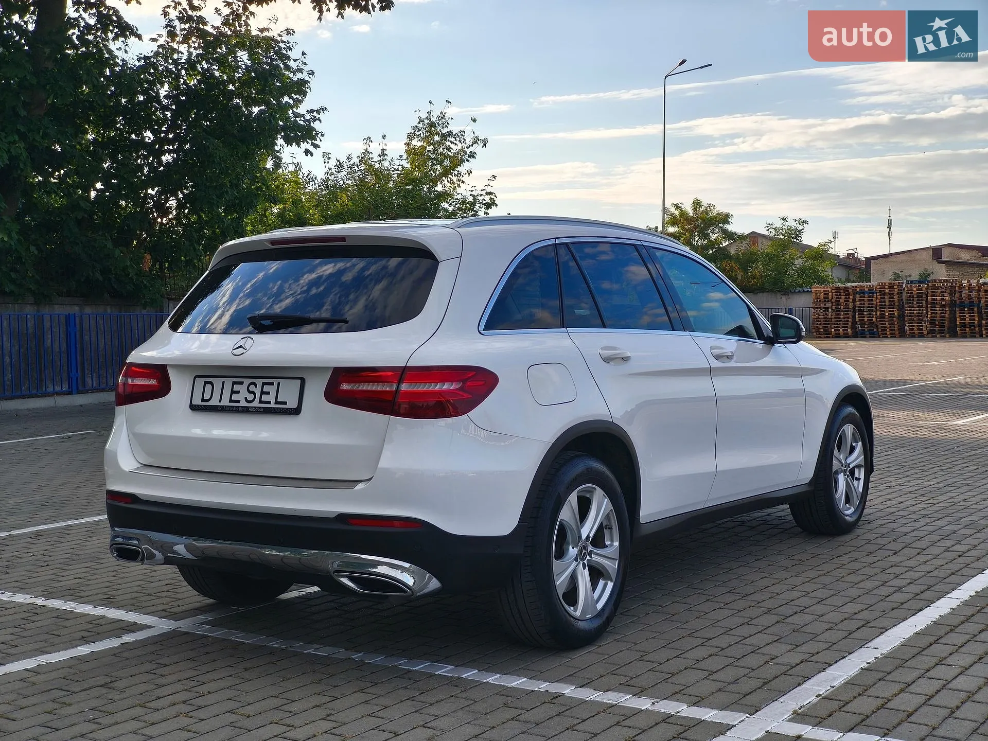 2017 Mercedes-Benz GLC - мініатюра 4
