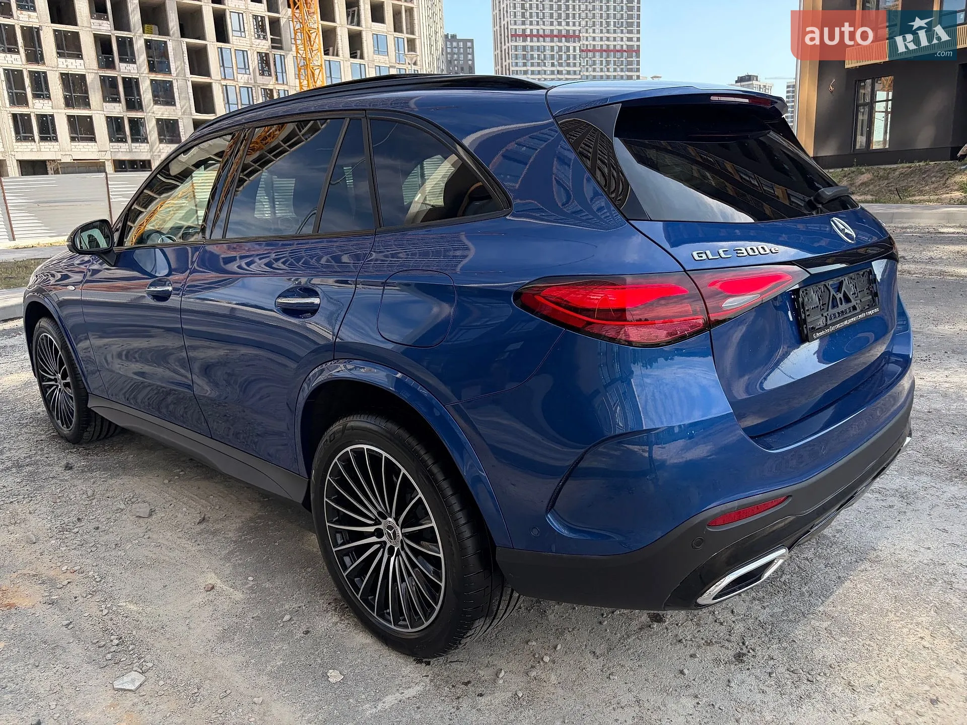 2025 Mercedes-Benz GLC - мініатюра 37