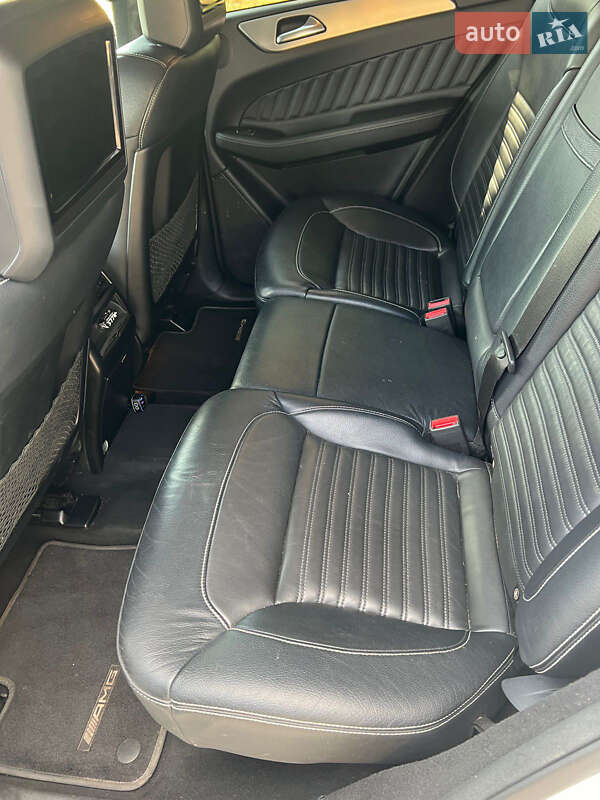 Внедорожник / Кроссовер Mercedes-Benz GLE-Class Coupe 2017 в Кропивницком фото 26 Внедорожник / Кроссовер Mercedes-Benz GLE-Class Coupe 2017 в Кропивницком