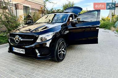 Позашляховик / Кросовер Mercedes-Benz GLE-Class Coupe 2017 в 