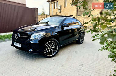 Позашляховик / Кросовер Mercedes-Benz GLE-Class Coupe 2017 в 