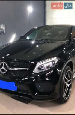 Позашляховик / Кросовер Mercedes-Benz GLE-Class Coupe 2016 в 
