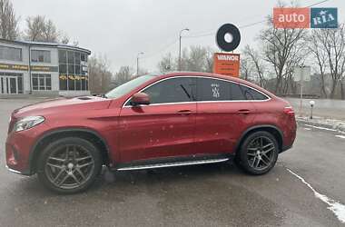 Позашляховик / Кросовер Mercedes-Benz GLE-Class Coupe 2016 в 