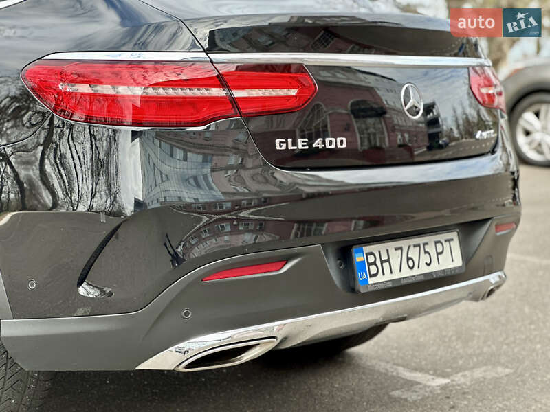 Позашляховик / Кросовер Mercedes-Benz GLE-Class Coupe 2015 в Одесі