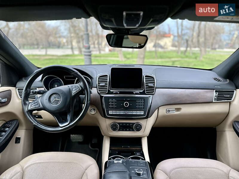 Позашляховик / Кросовер Mercedes-Benz GLE-Class Coupe 2015 в Одесі