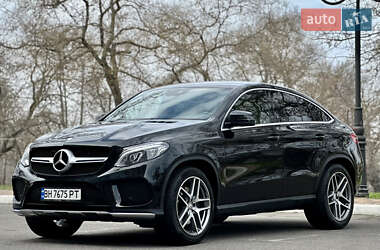 Позашляховик / Кросовер Mercedes-Benz GLE-Class Coupe 2015 в 
