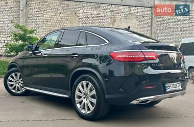 Внедорожник / Кроссовер Mercedes-Benz GLE-Class Coupe 2015 в 