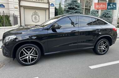 Внедорожник / Кроссовер Mercedes-Benz GLE-Class Coupe 2016 в 