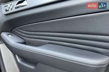 Внедорожник / Кроссовер Mercedes-Benz GLE-Class Coupe 2016 в 