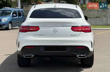 Внедорожник / Кроссовер Mercedes-Benz GLE-Class Coupe 2018 в 